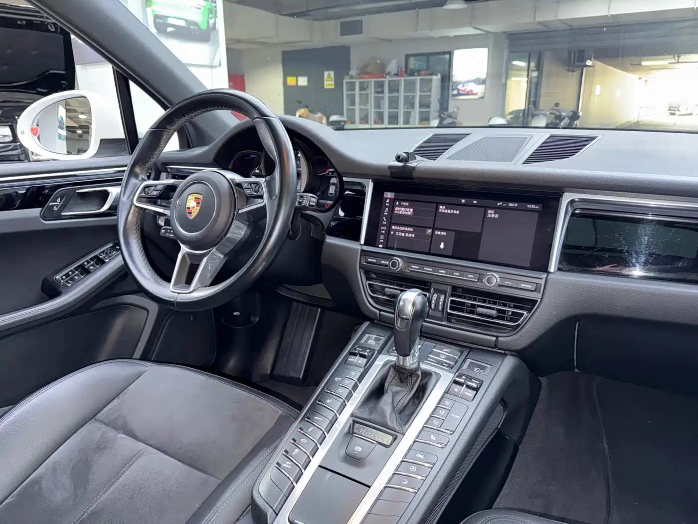 Porsche Macan 2018 Macan S 3.0T фото 15