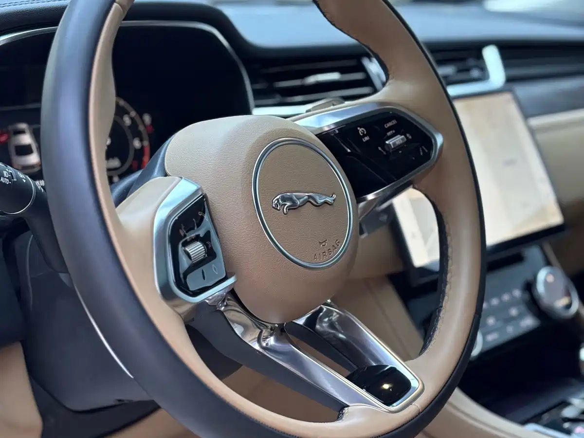 Jaguar XFL 2025 2024 2.0T P250 2WD Premium Luxury