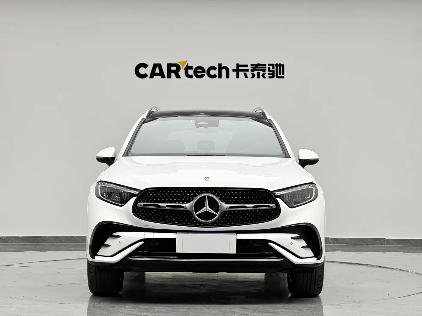 Mercedes-Benz GLC 2024 GLC 260 L 4MATIC Luxury 5-seater фото 2