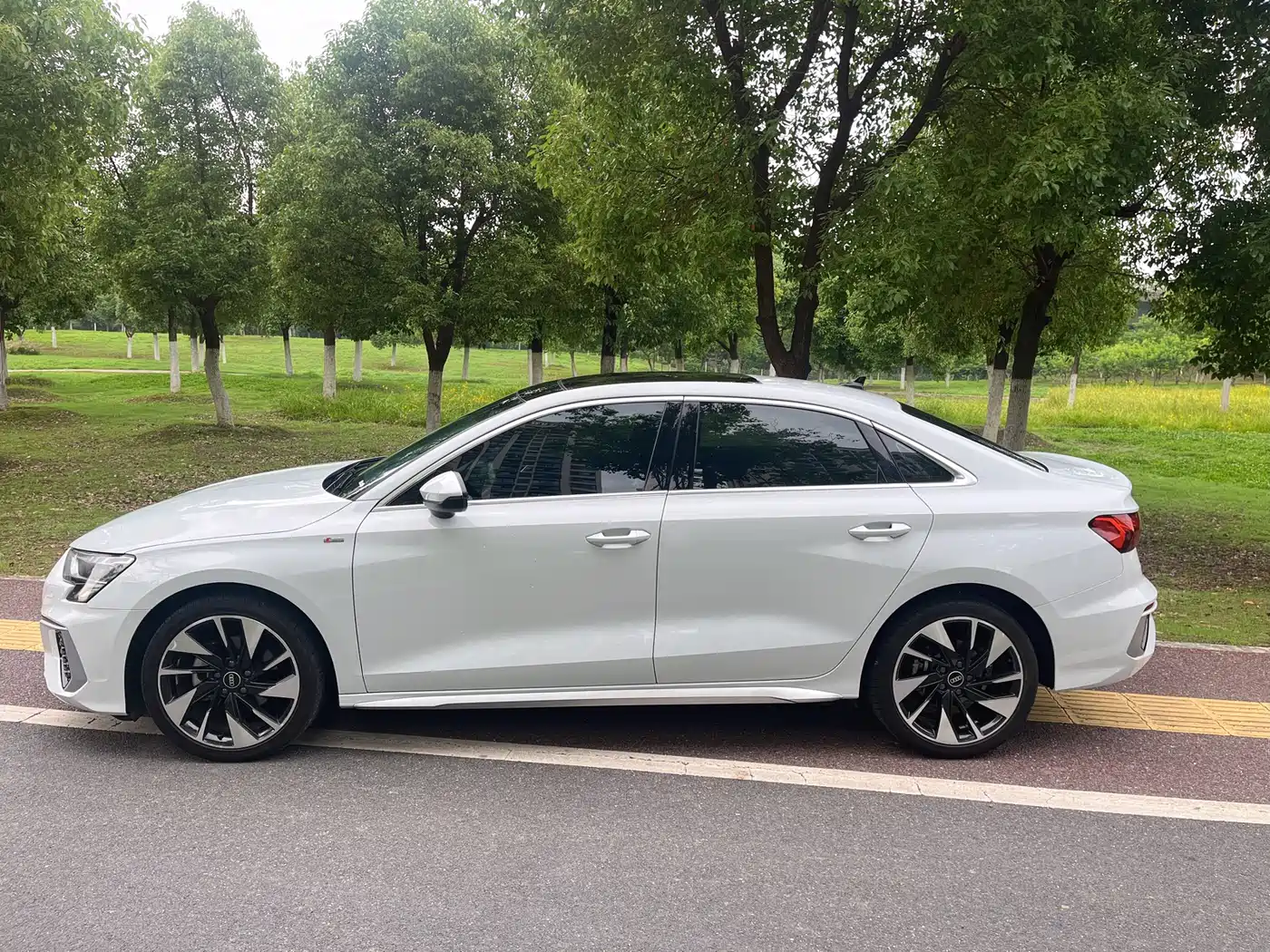 Audi A3 2023 Facelift A3L Limousine 35 TFSI Fashion Sport фото 4