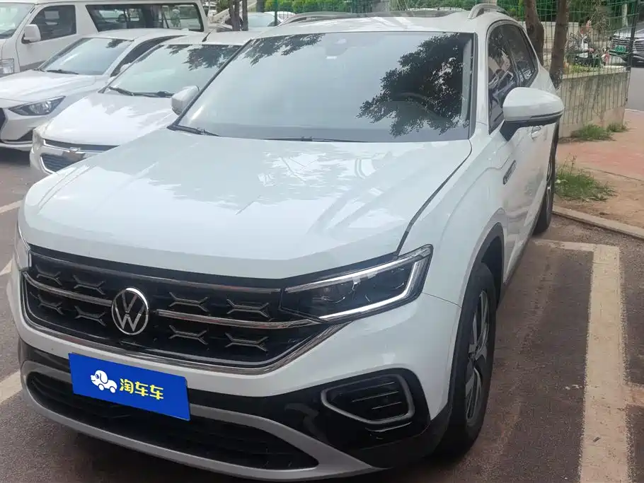 Volkswagen Tayron 2024 300TSI 2WD Luxury Plus Advanced