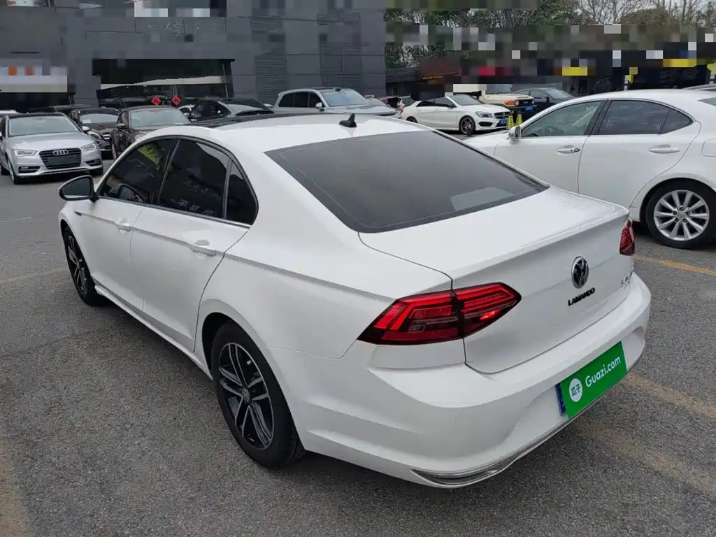 Volkswagen Lamando 2021 Facelift 280TSI DSG Comfort Edition фото 5