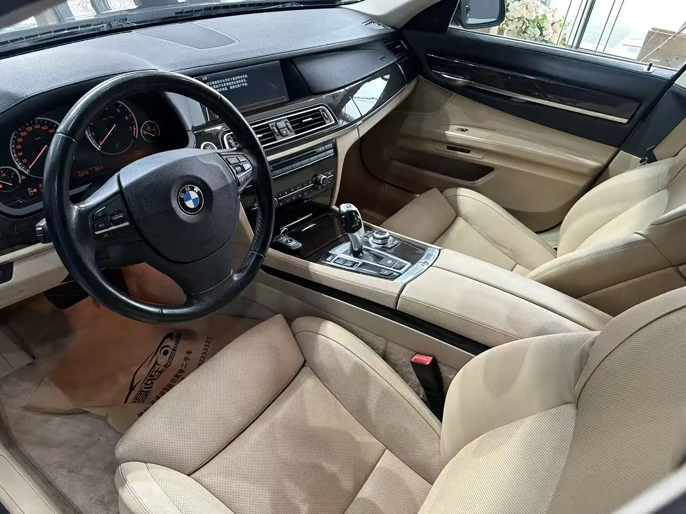 BMW 7 Series 2009 Model 740Li Leading Edition фото 11