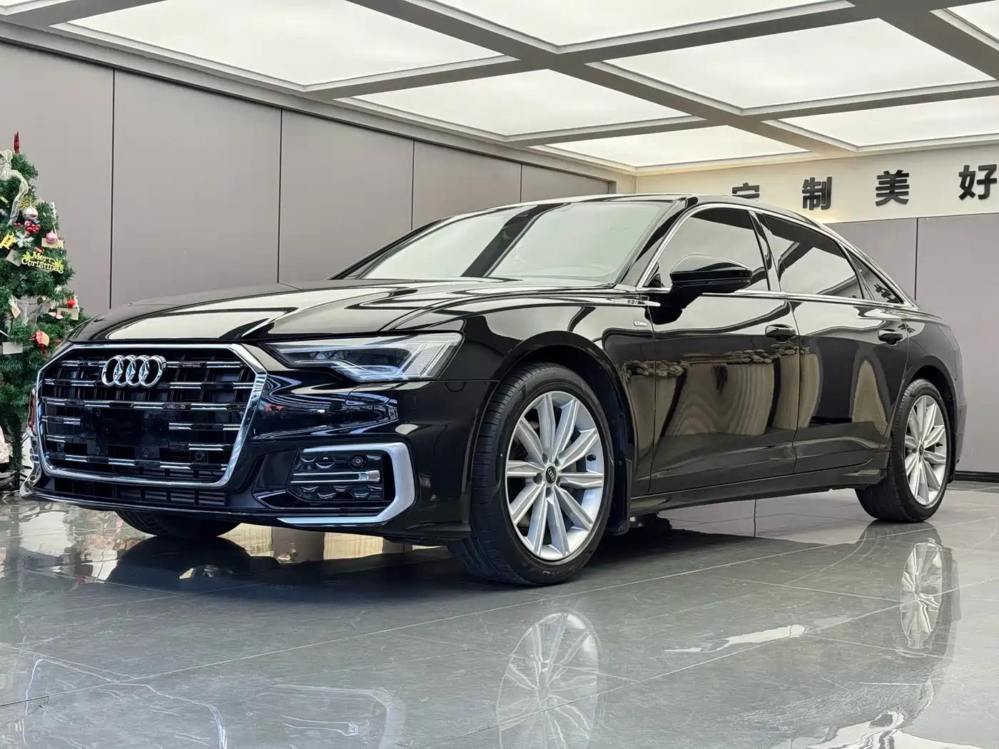 Audi A6L 2023 45 TFSI Premium Selection Dynamic