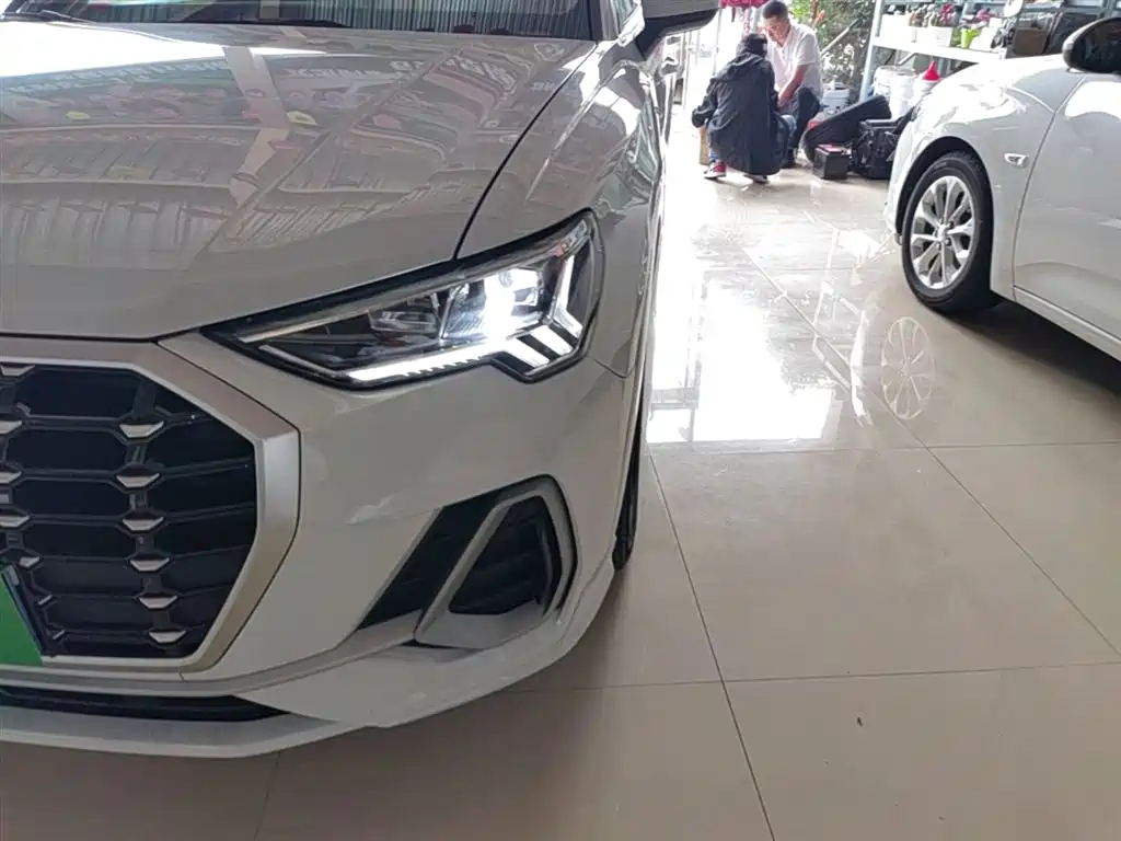 Audi Q3 2019 35 TFSI Progressive Sport фото 24