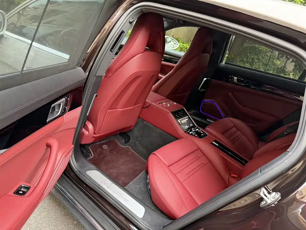 PORSCHE PANAMERA NEW ENERGY