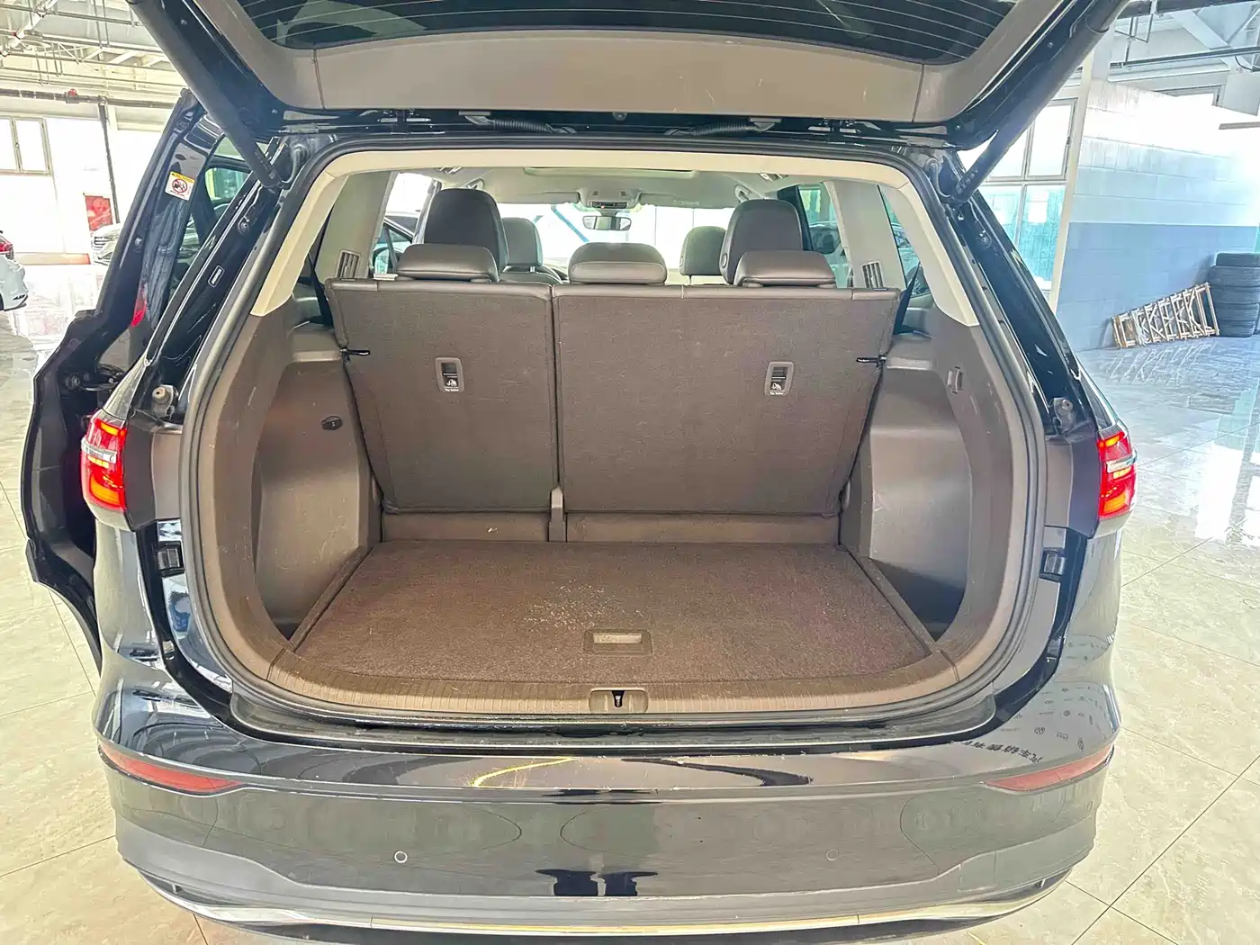 Volkswagen Viloran 2024 330TSI Luxury Edition фото 8