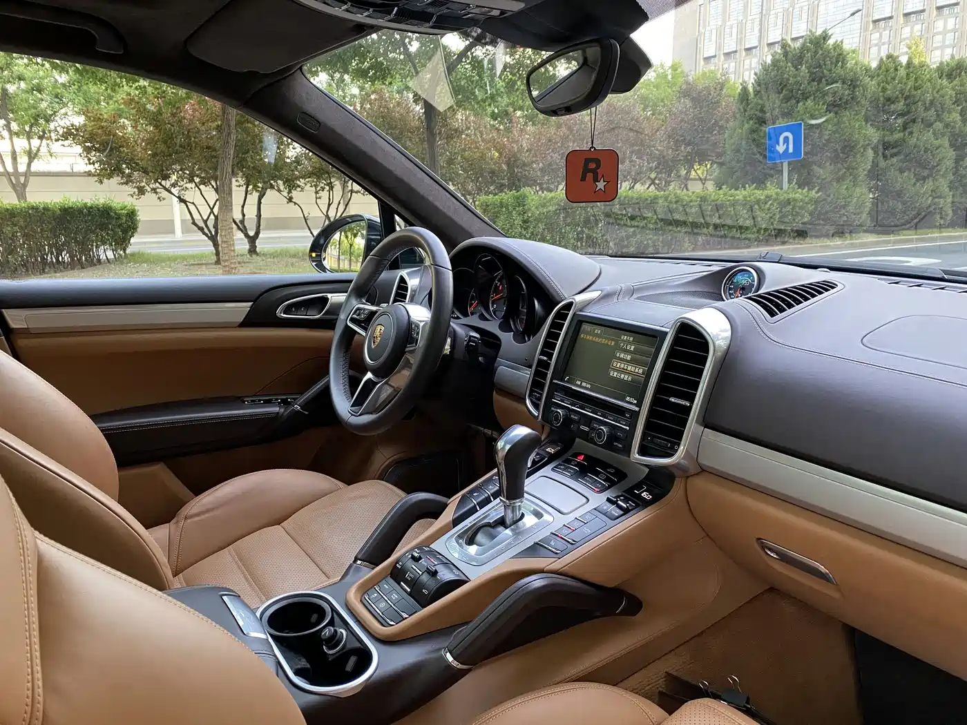 Porsche Cayenne 2015 Cayenne Turbo 4.8T фото 20