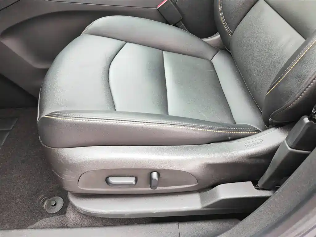 Chevrolet Equinox 2022 535T Control Edition фото 20