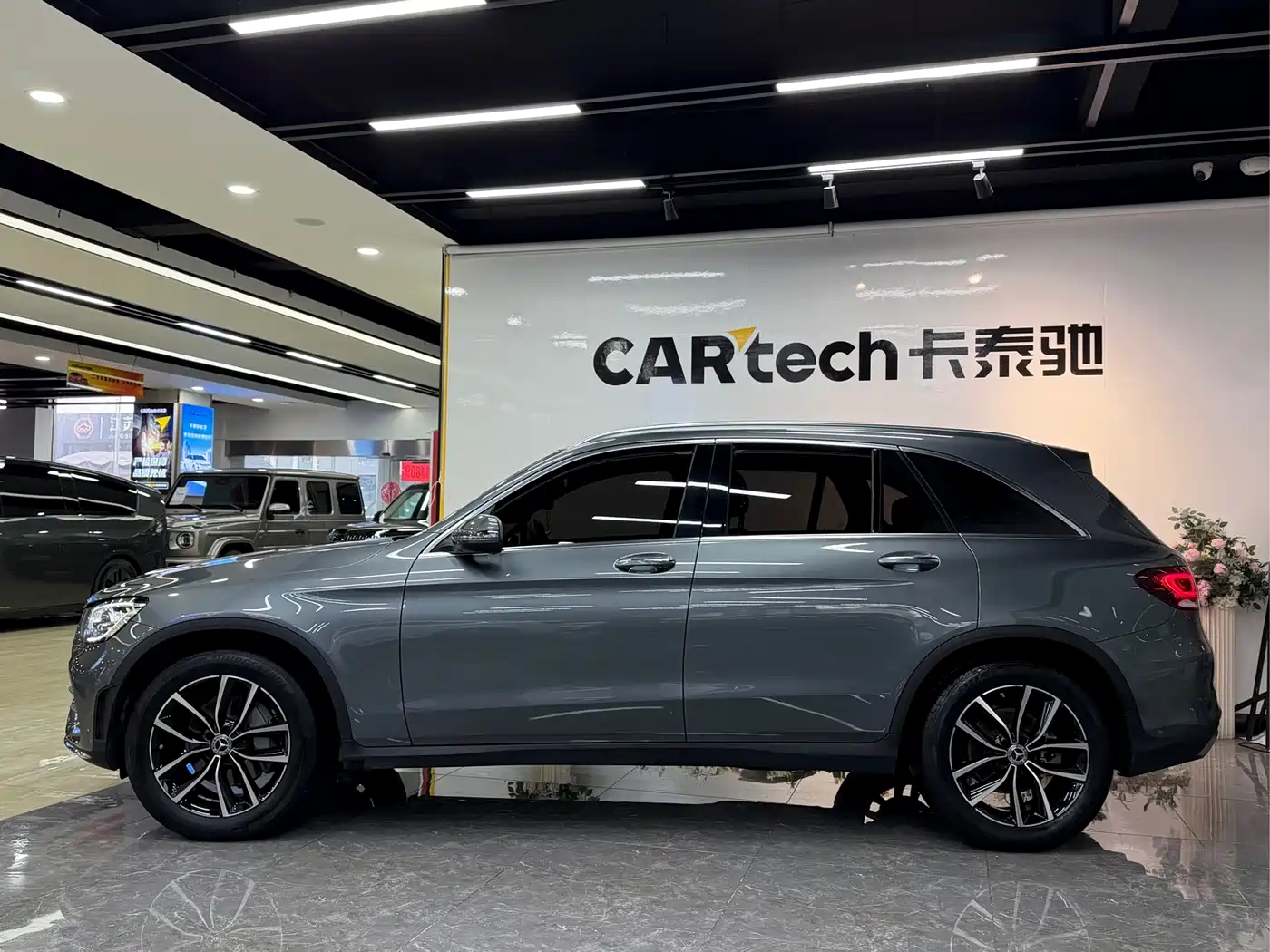 Mercedes-Benz GLC 2021 GLC 260 L 4MATIC Sporty фото 4