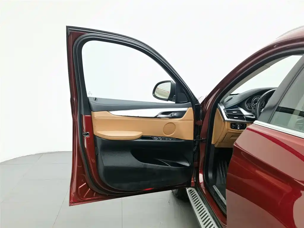 BMW X6 2015 xDrive35i Leading Type фото 8