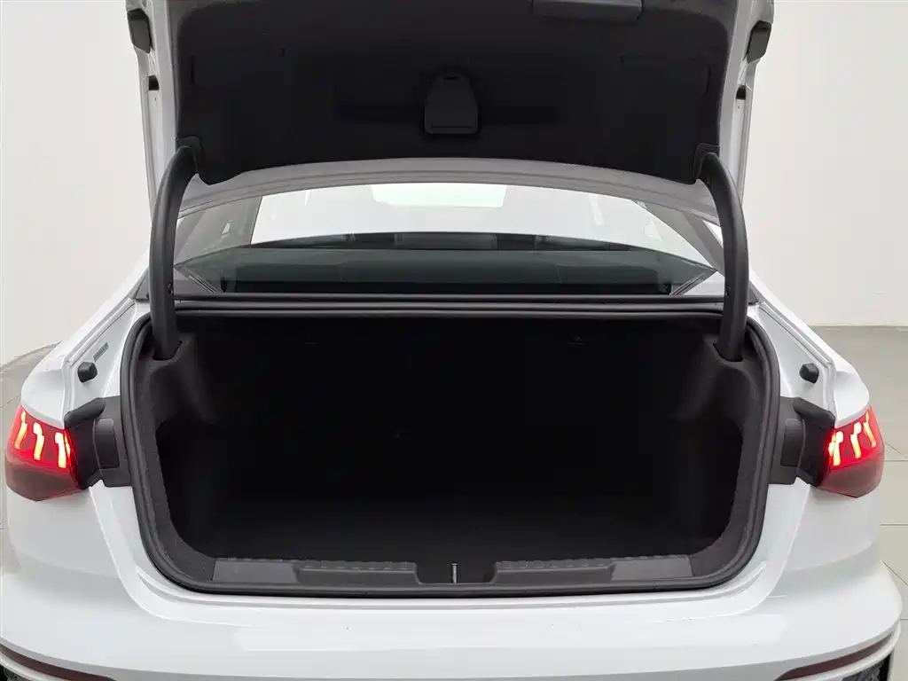 Audi A3 2021 A3L Limousine 35 TFSI Progressive Sport фото 16