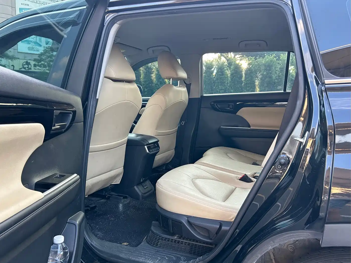Фото 10 - Toyota Highlander