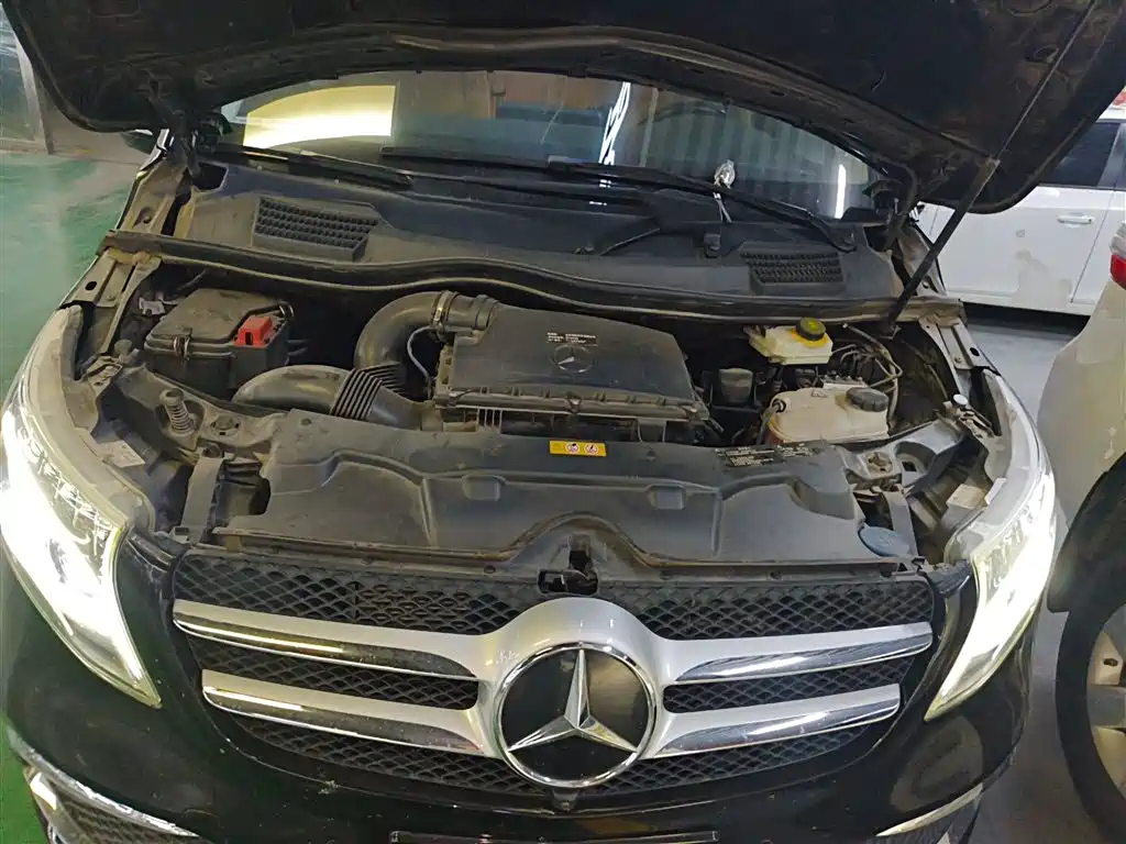 Mercedes-Benz V-Class 2022 V 260 L Long Wheelbase Prestige Edition фото 10