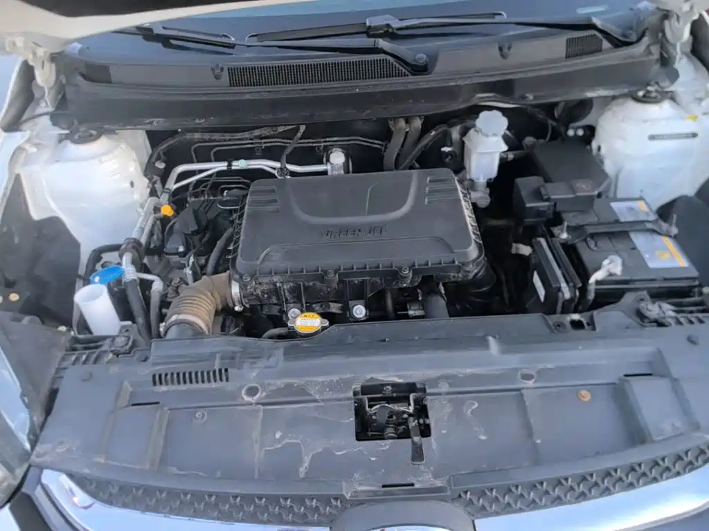JAC Motors Refine S2 2015 2015 1.5L Manual Luxury Smart