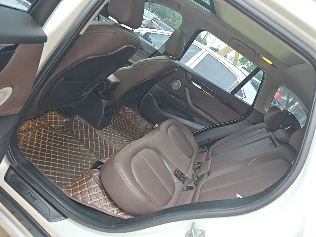 Photo 17 - BMW X1