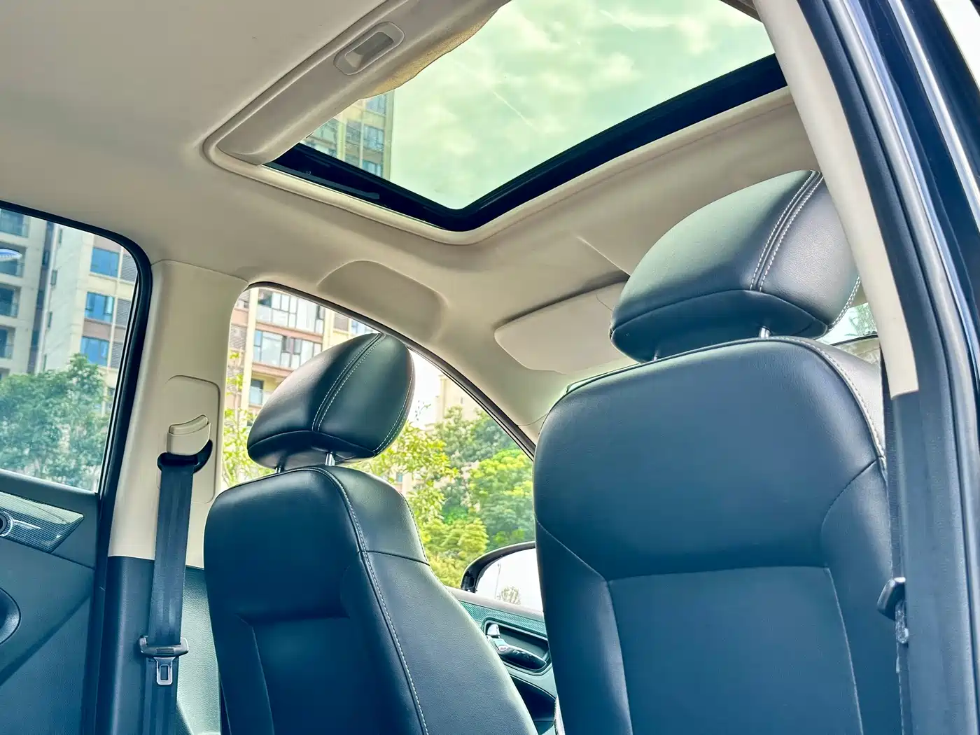Dongfeng Fengguang Fengguang 580 2016 2016 Model 1.8L Manual Comfort Version