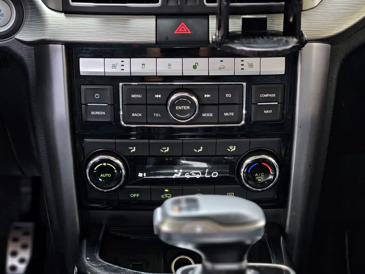 BAIC ORV Beijing Off-Road BJ80 2020 3.0T Automatic Supreme Edition фото 17