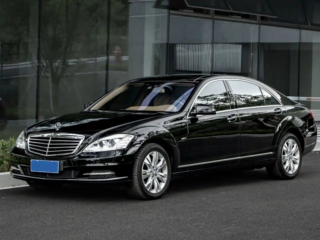 Mercedes-Benz S-Class 2011 S 500 L CGI 4MATIC фото 3