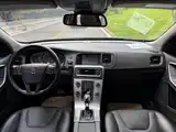 Фото 4 - Volvo V60