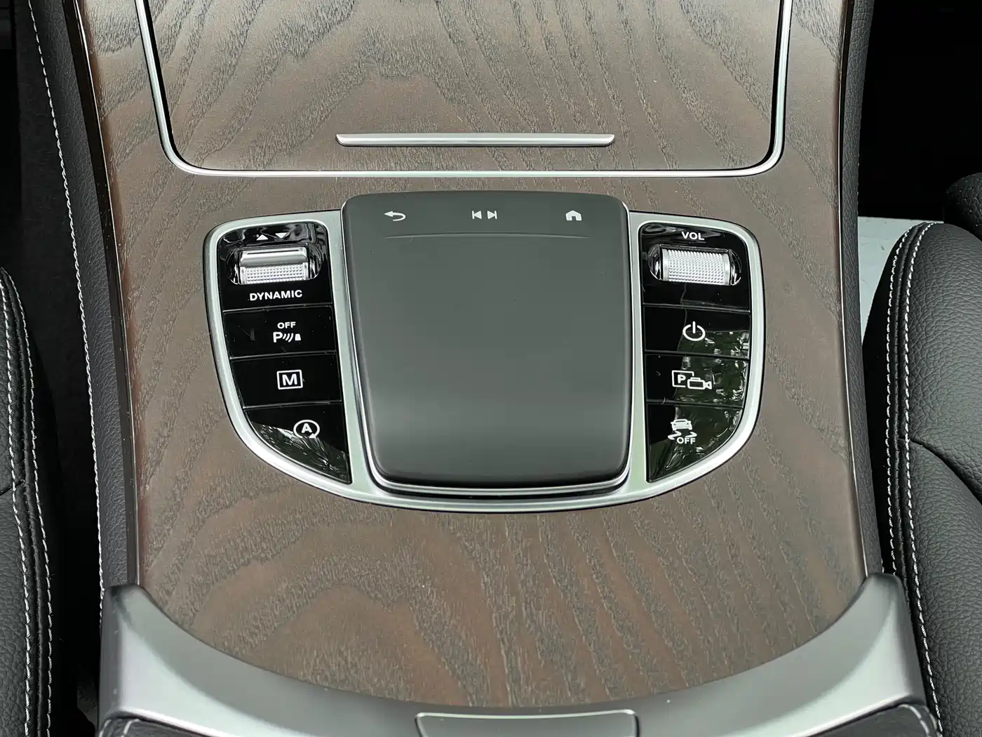Mercedes-Benz GLC 2020 Facelift GLC 260 L 4MATIC Luxury фото 18
