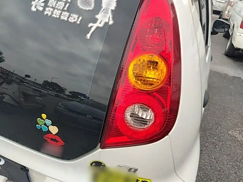 BYD F0 2015 1.0L AMT Xuan Cool Edition фото 8