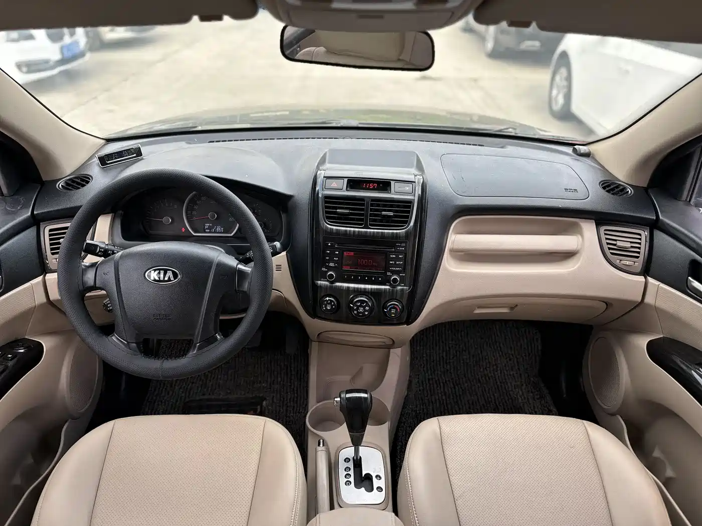 Kia Sportage 2013 2.0L Automatic 2WD GL фото 8