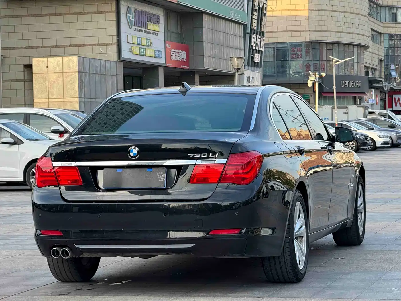 BMW 7 Series 2011 730Li Elegance фото 21