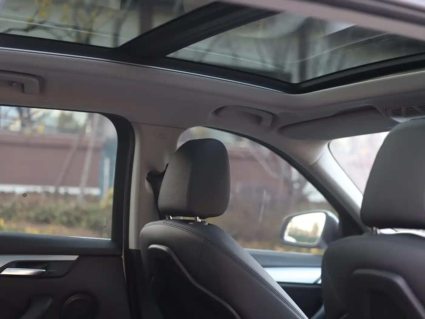 BMW X1 2016 sDrive18Li Fashion Model фото 29