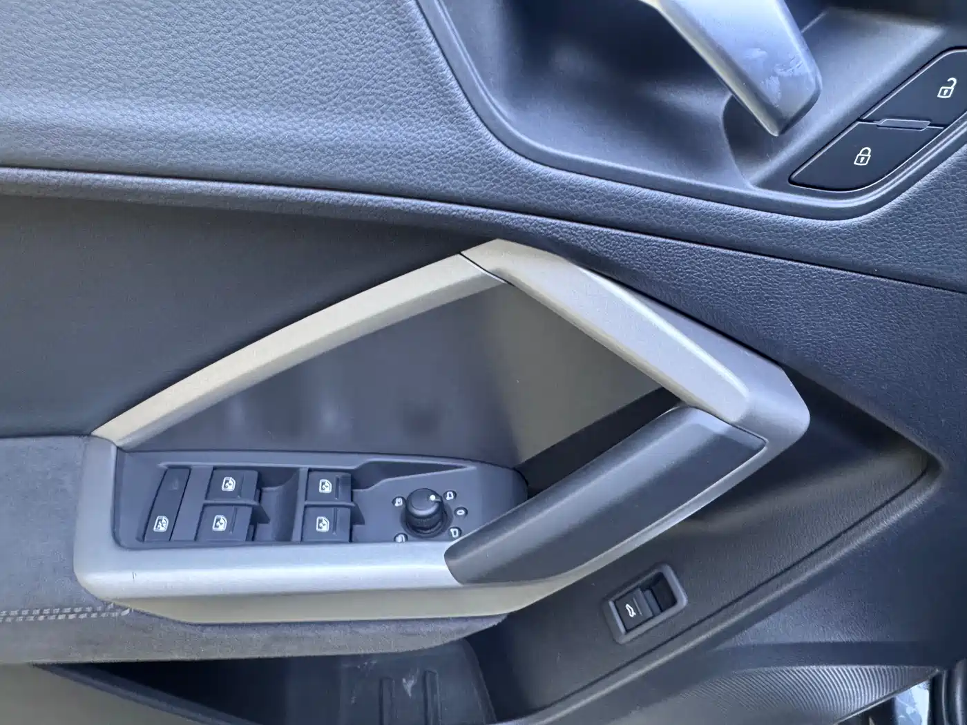 Audi Q3 2023 35 TFSI Fashion Dynamic (1.4T) фото 13