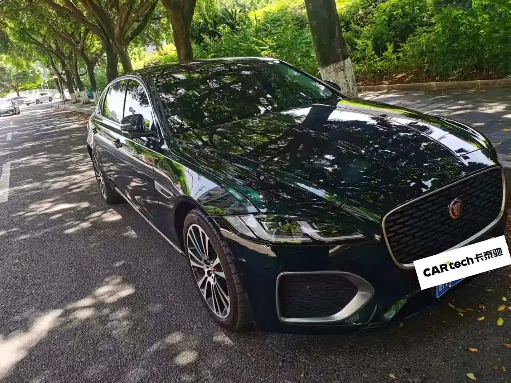Jaguar XFL 2025 2025 2.0T P250 FWD Luxury Edition
