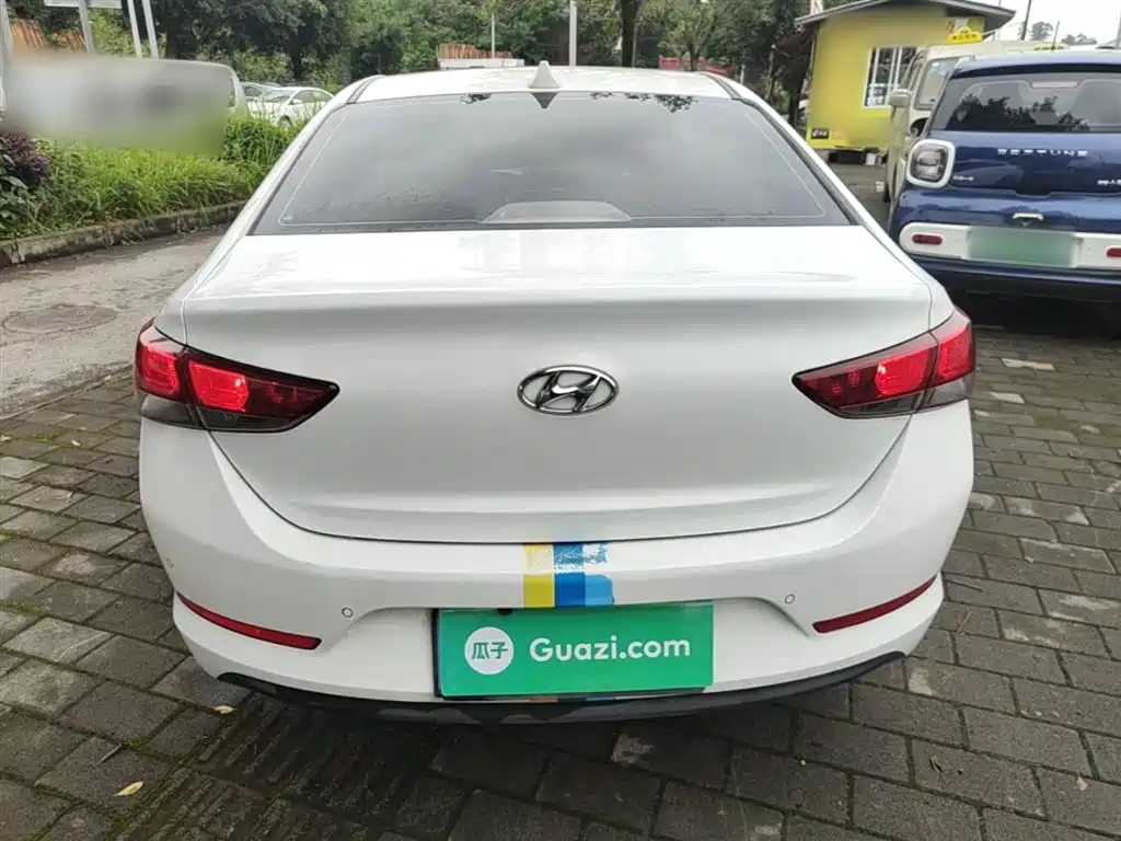 HYUNDAI ACCEPT