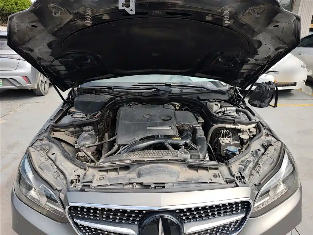 Mercedes-Benz E-Class 2015 Facelift E 260 L Sport фото 20