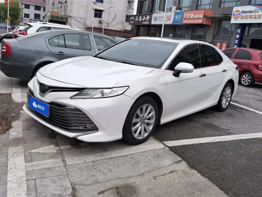 Toyota Camry 2019 2.0G Luxury Edition China VI