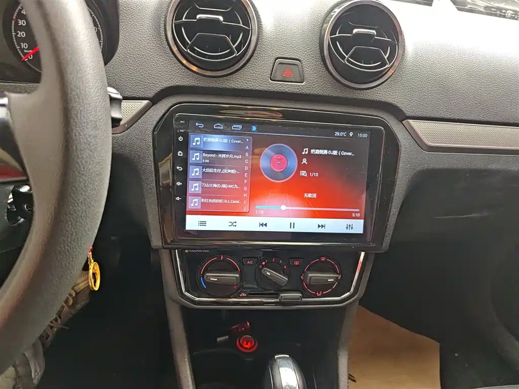Volkswagen Jetta 2017 1.5L Automatic Comfort фото 6
