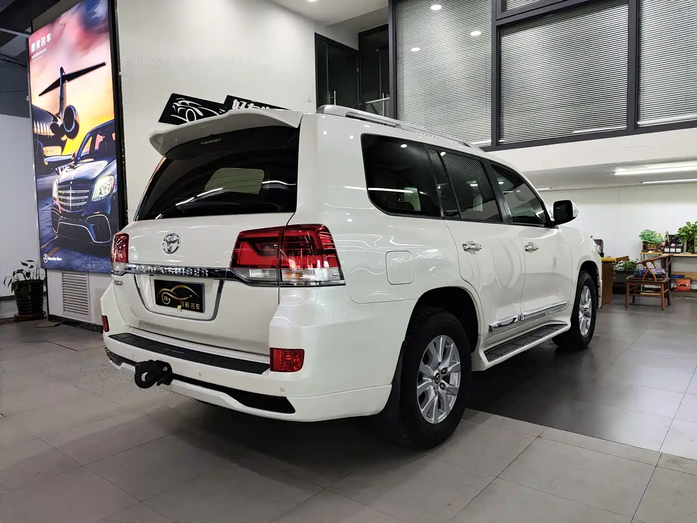 Toyota Land Cruiser (Import) фото 4