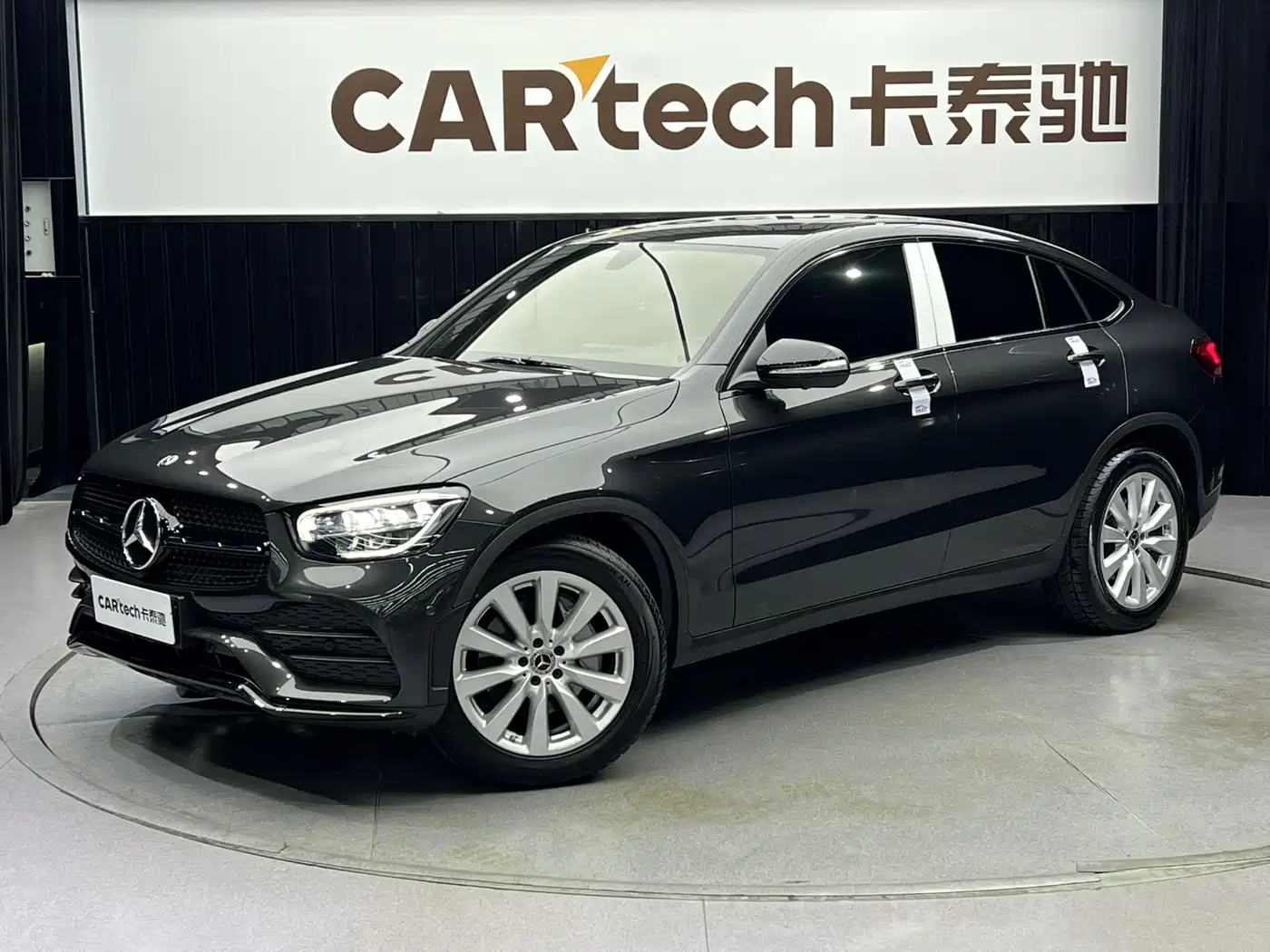 Mercedes-Benz GLC Coupe 2020 GLC 260 4MATIC Coupe SUV