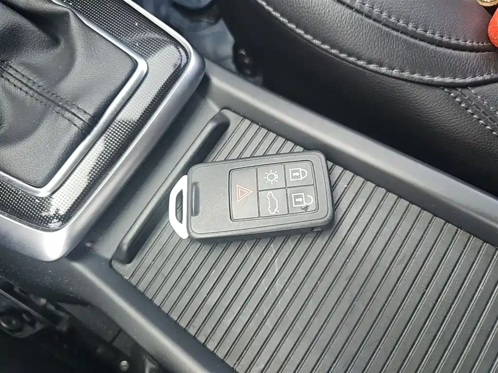 Volvo V40 2018 2018 T3 Inscription Edition