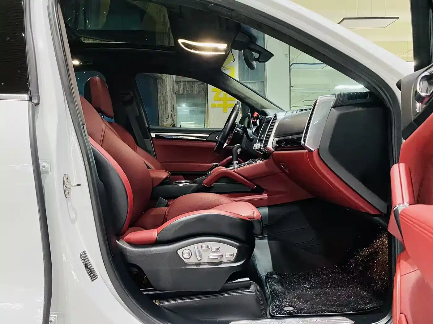 Porsche Cayenne 2015 Cayenne 3.0T фото 17