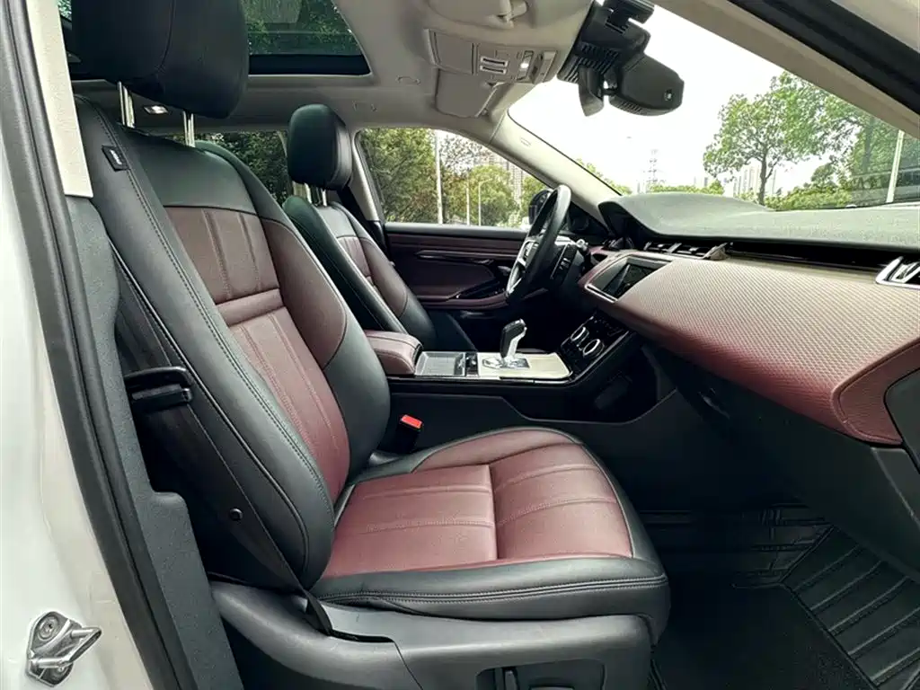 Land Rover Range Rover Evoque 2021 Range Rover Evoque L 249PS R-Dynamic S Performance Edition фото 16