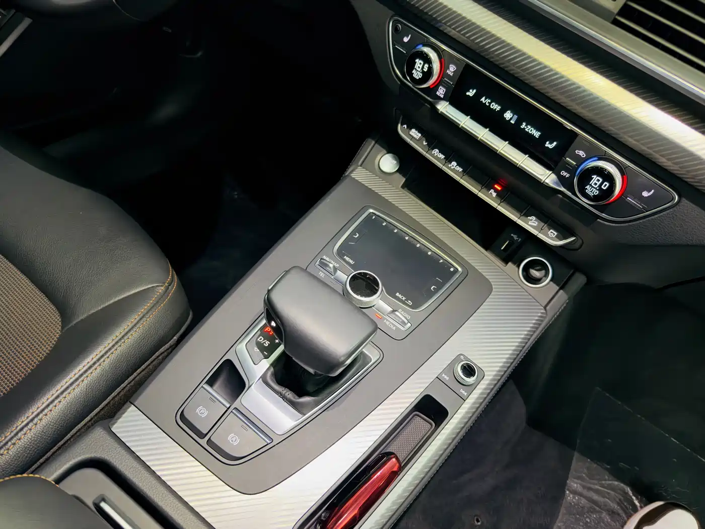 Audi Q5L 2018 40 TFSI Prestige Fashion (China V) фото 9