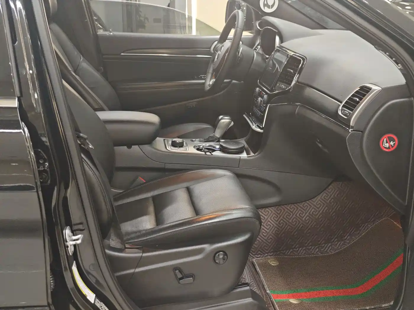 Jeep Grand Cherokee (Import) 2020 2020 3.0L Elite Navigation Edition