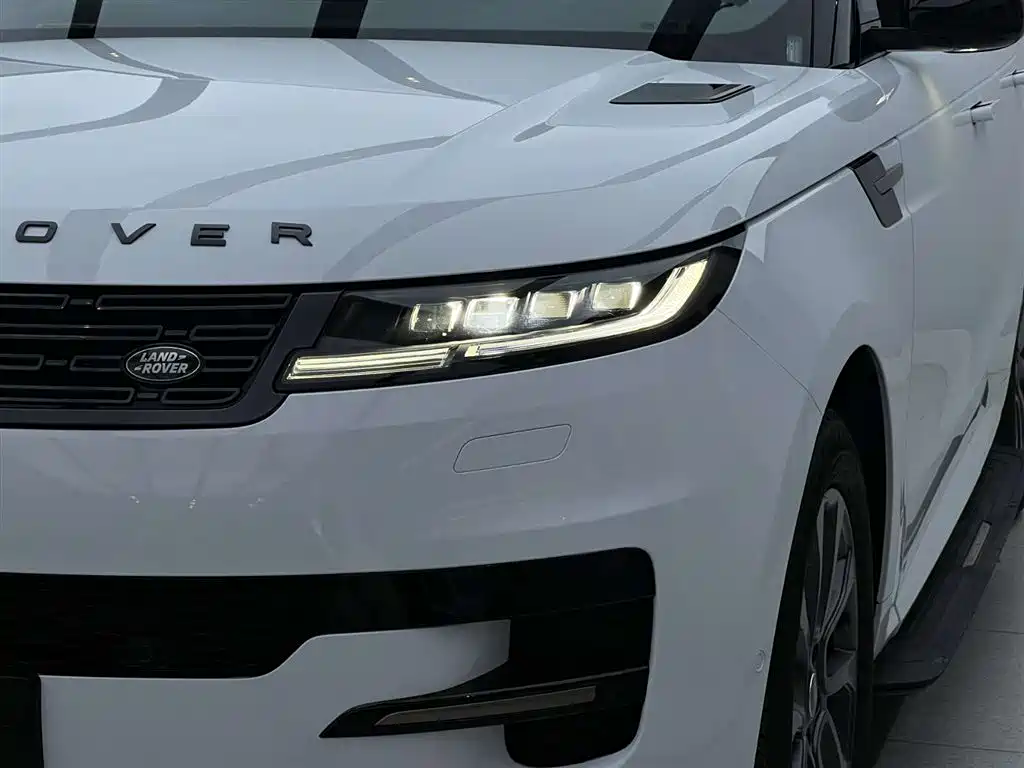 Land Rover Range Rover Sport 2023 400PS Dynamic SE фото 6