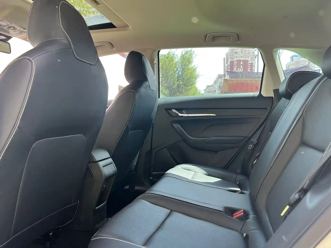 Škoda Kamiq 2021 1.5L Auto Comfort Edition фото 6