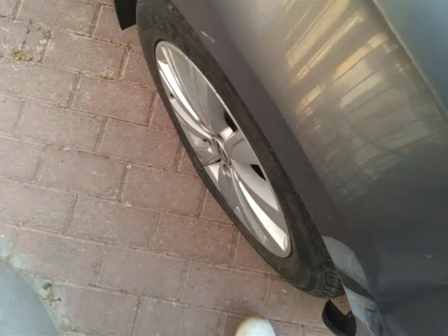 Volkswagen Sagitar 2014 1.4TSI Manual Luxury фото 6