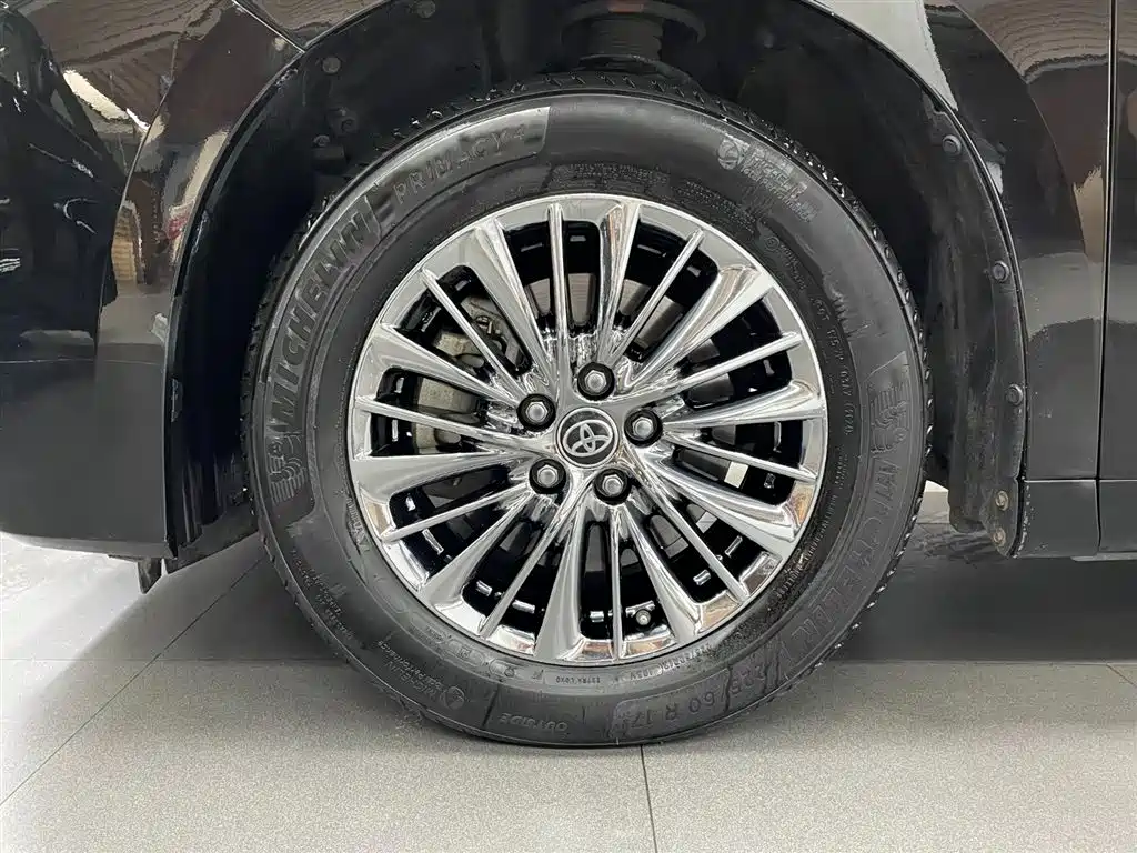 Toyota Alphard 2019 Hybrid 2.5L Premium Edition фото 15