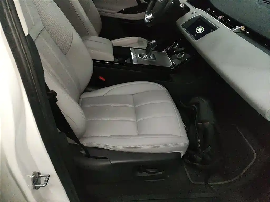 Land Rover Range Rover Evoque 2020 249PS Youth Edition фото 25
