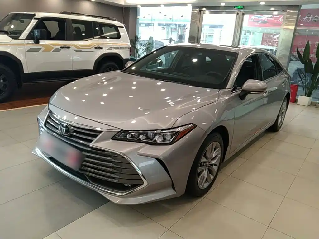 Toyota Avalon 2019 2.0L Luxury Edition (China VI)