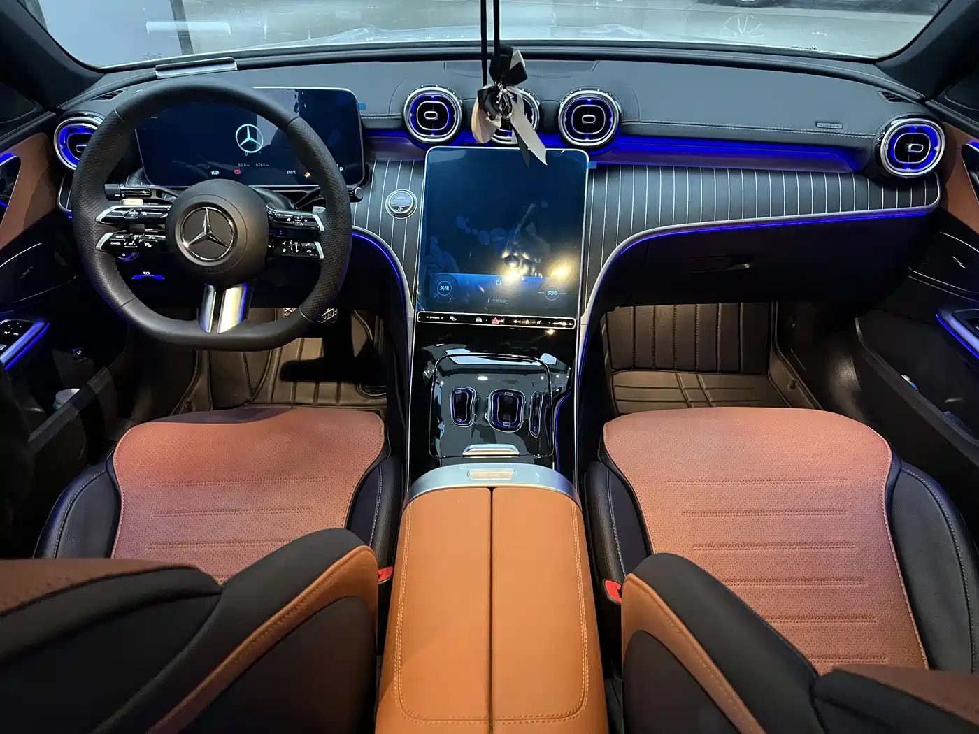Mercedes-Benz C-Class 2023 C 260 L Sport фото 8