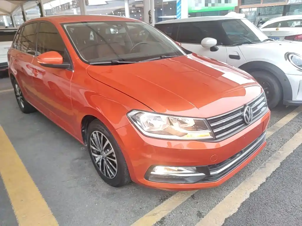 Photo 4 - Volkswagen Santana